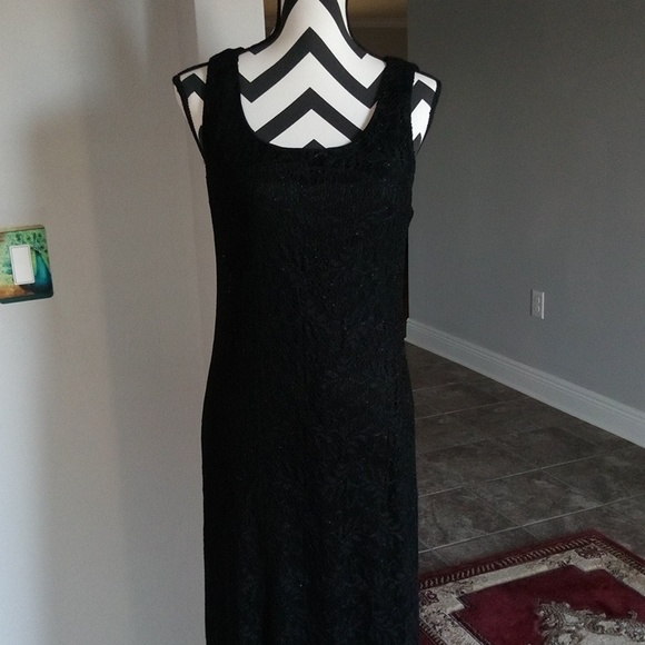 Jessica Howard Formal - Picture 5 of 7